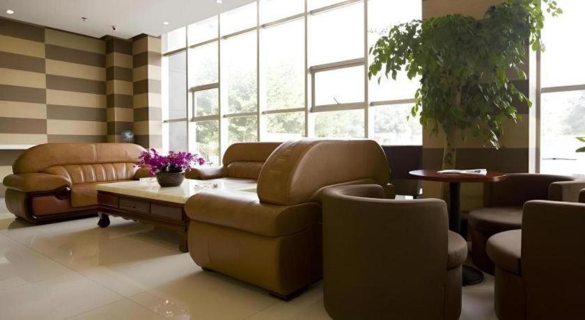 Greentree Inn Jining Yanzhou Jiuzhou Fangyuan Business Hotel Esterno foto